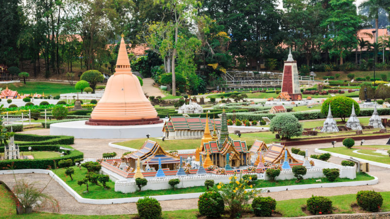 sarayuth3390 / Shutterstock.com